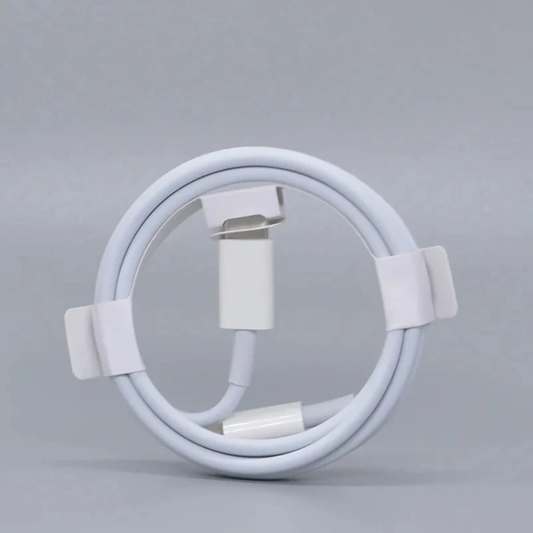 کابل تبدیل USB-C به لایتنینگ مدل iP طول 1 متر